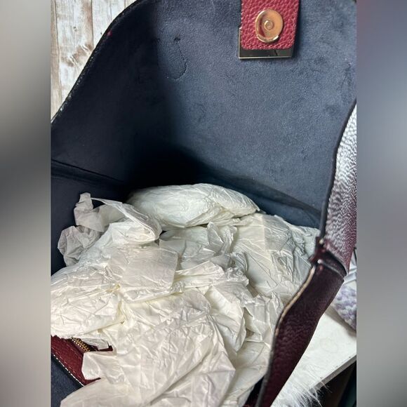 Kate Spade Jackson Street Kristine Ladies Medium Fig Jam Leather Tote Bag NWT - Picture 7 of 9